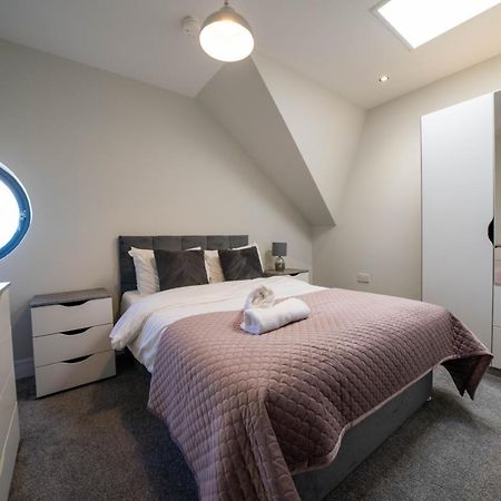 Three Bed Apartment Sleeps 5 In Botanic Belfast Luaran gambar